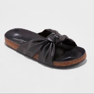 Universal thread Junie Knotted Footbed Sandals